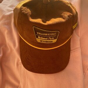 Yellowstone National Park Brown Corduroy 🧢. NWT